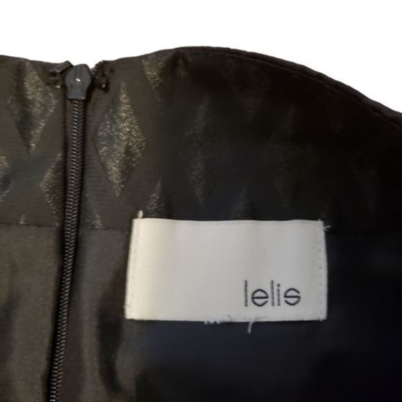 3/$15 Lelis Black Diamond Print Mini Skirt Size Medium - Picture 2 of 6